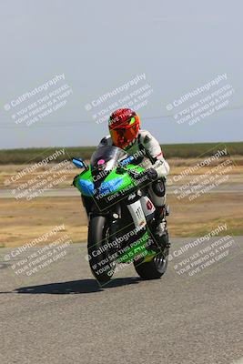 media/Sep-10-2023-Pacific Track Time (Sun) [[44210541ad]]/Group B/1220pm (Wheelie Bump)/